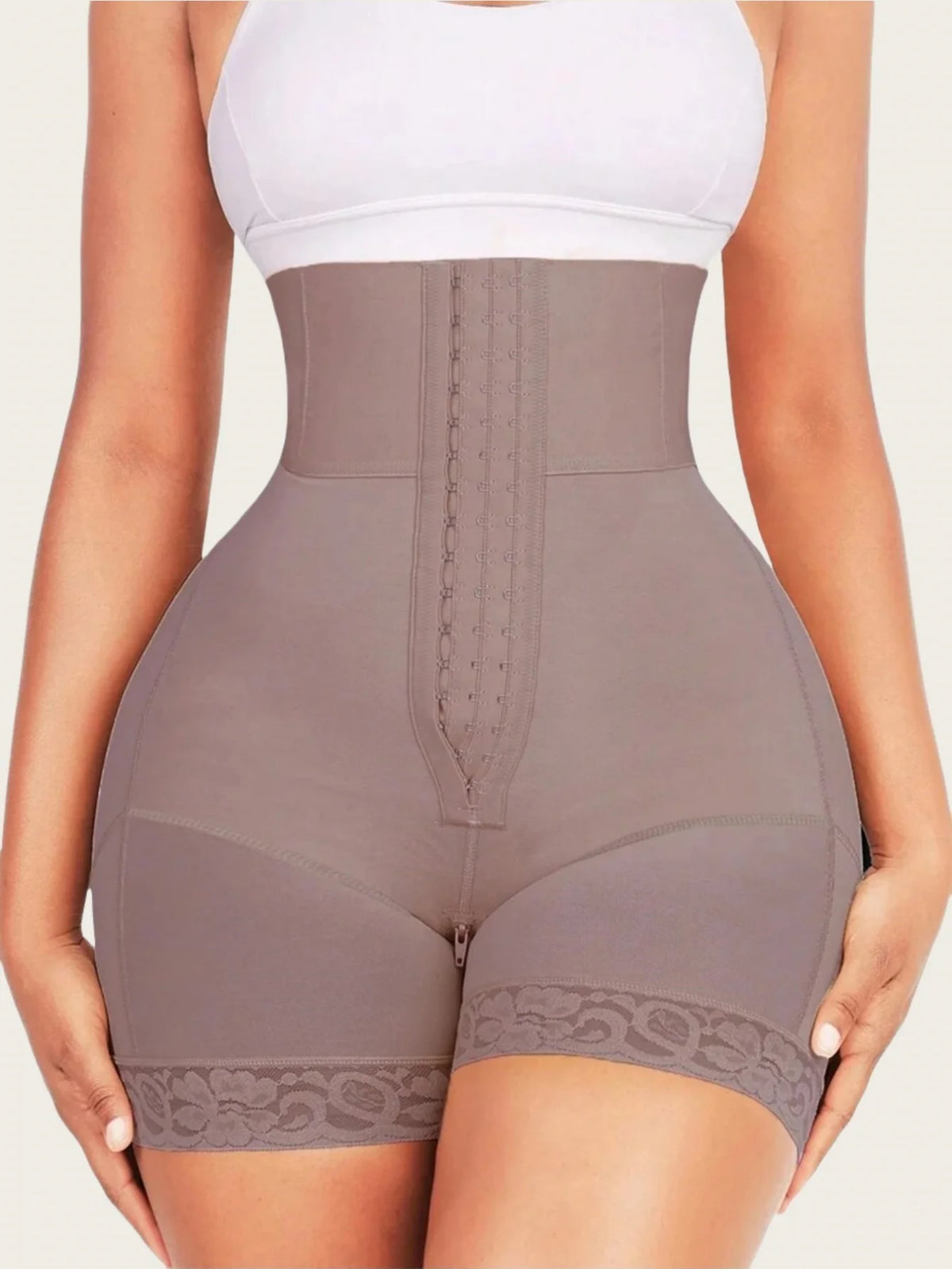 Faja short moldeadora de cintura alta con cremallera, vista frontal